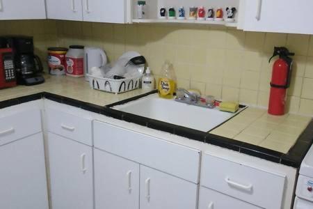 Downtown Hollywood Beach Students' Dorm 호스텔 외부 사진